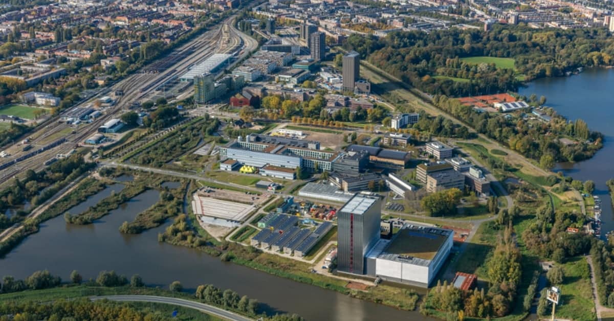 Amsterdam joins Rabobank and two Dutch universities to invest in innovation buildings on its campuses