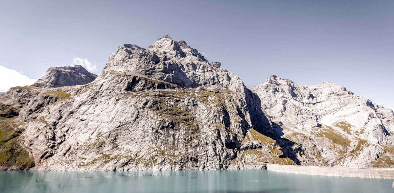 Renewable power producer Axpo receives €4.16B credit line from Swiss govt to prepare for European energy crisis