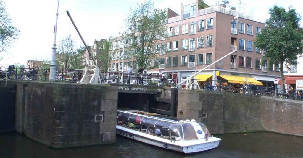 Business Involved Koffiehuis volunteers