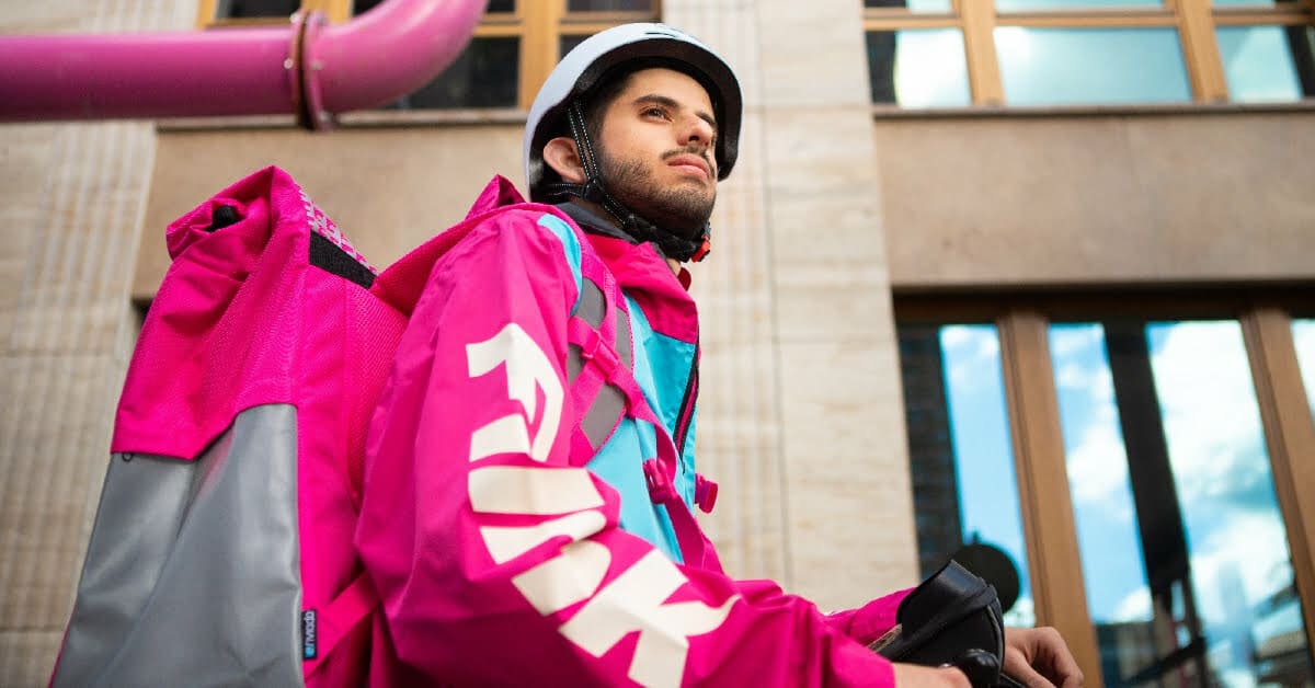 Berlin-based online grocery delivery firm Flink secures €664M at €2.52B valuation, eyes international expansion