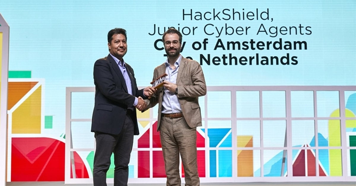City of Amsterdam wins first prize at Smart City Awards 2022 for the Hackshield project: Know more here