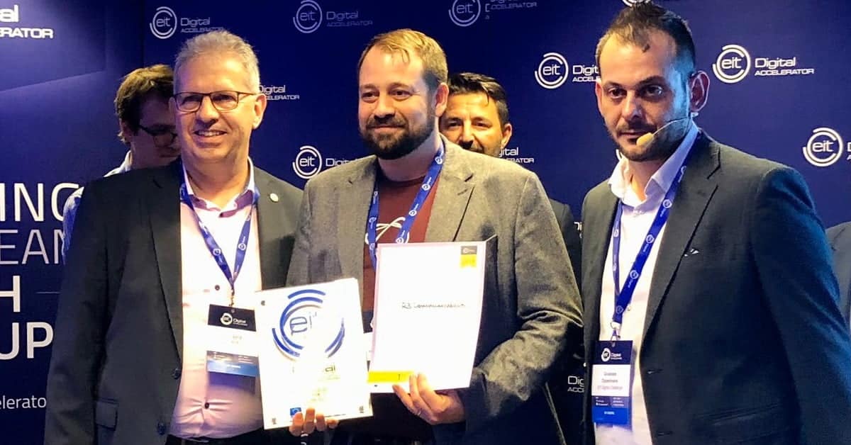 R3 Communications wins EIT Digital prize for EchoRing, which makes wireless communication as good as wired