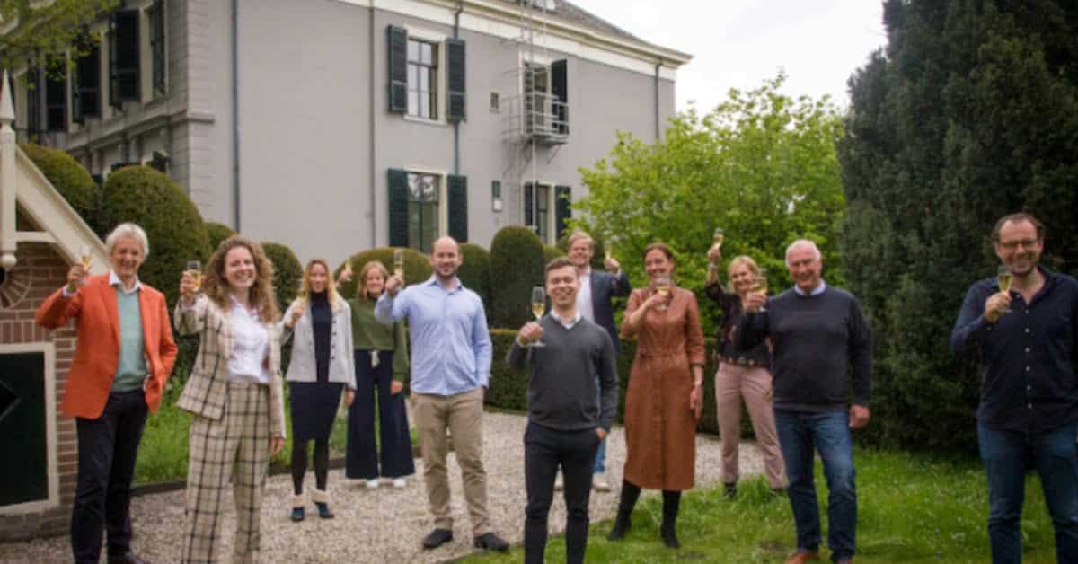 This Dutch startup introduced a window that doubles as a solar panel, closes €8M Series A funding