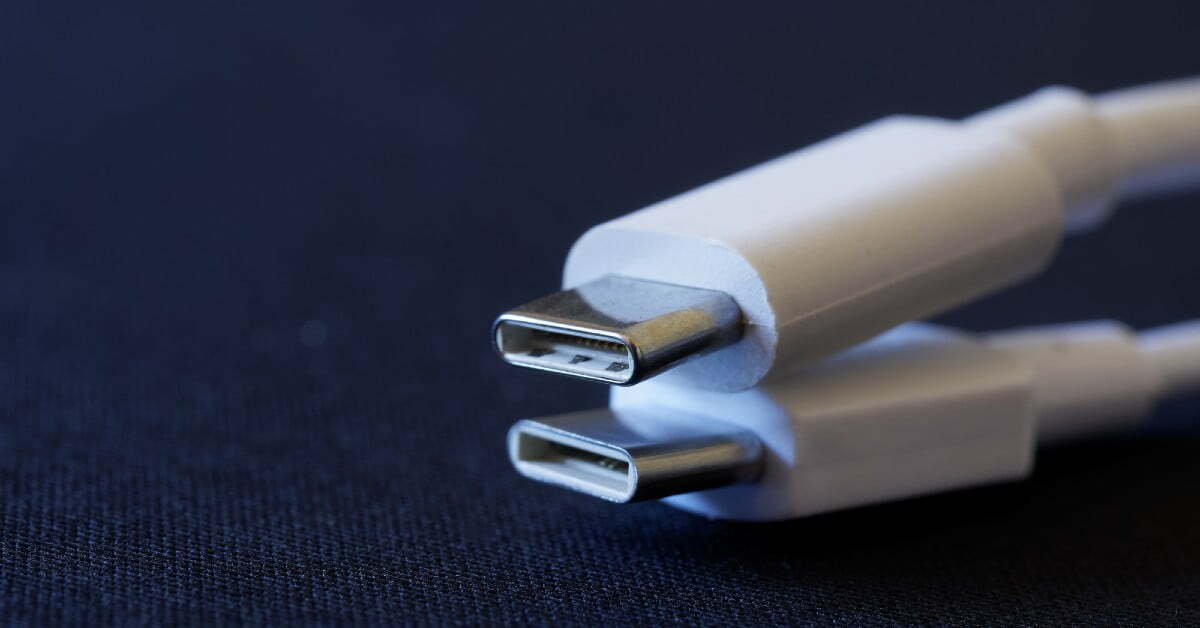EU delivers a blow to Apple with its USB-C mandate for phones sold in 2024
