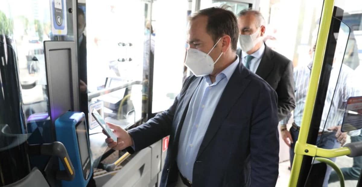 ViaVan launches Madrid's first on-demand public 'smart bus' for hospital trips