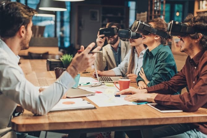 Britain startup VRtuoso grabs more than half a million funding, aims to make engaging presentations with VR