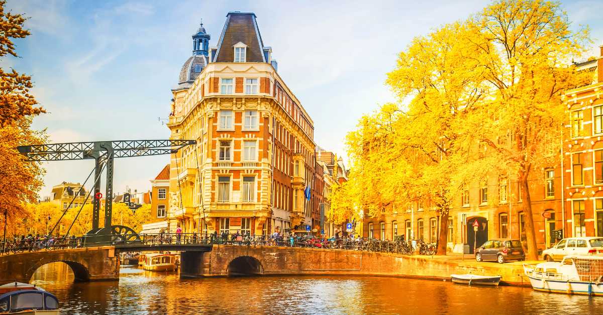Amsterdam-based startups that raised funding in July 2025; 8 of them are hiring right now
