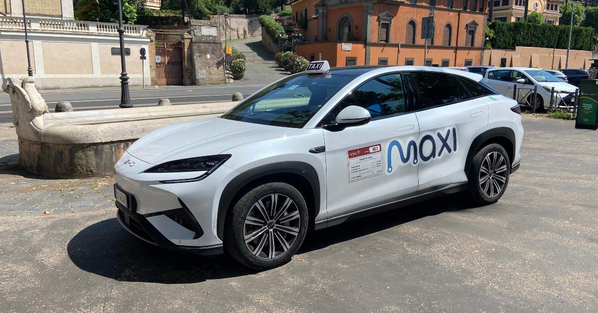 Italy-based Maxi Mobility secures €1.2M to help taxi drivers and fleets switch to electric vehicles