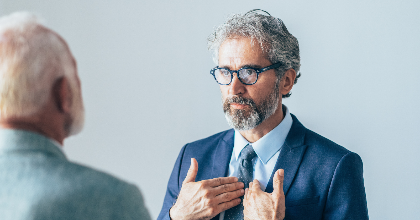People who are slow to speak but choose their words carefully usually have these 8 signs of superior intelligence