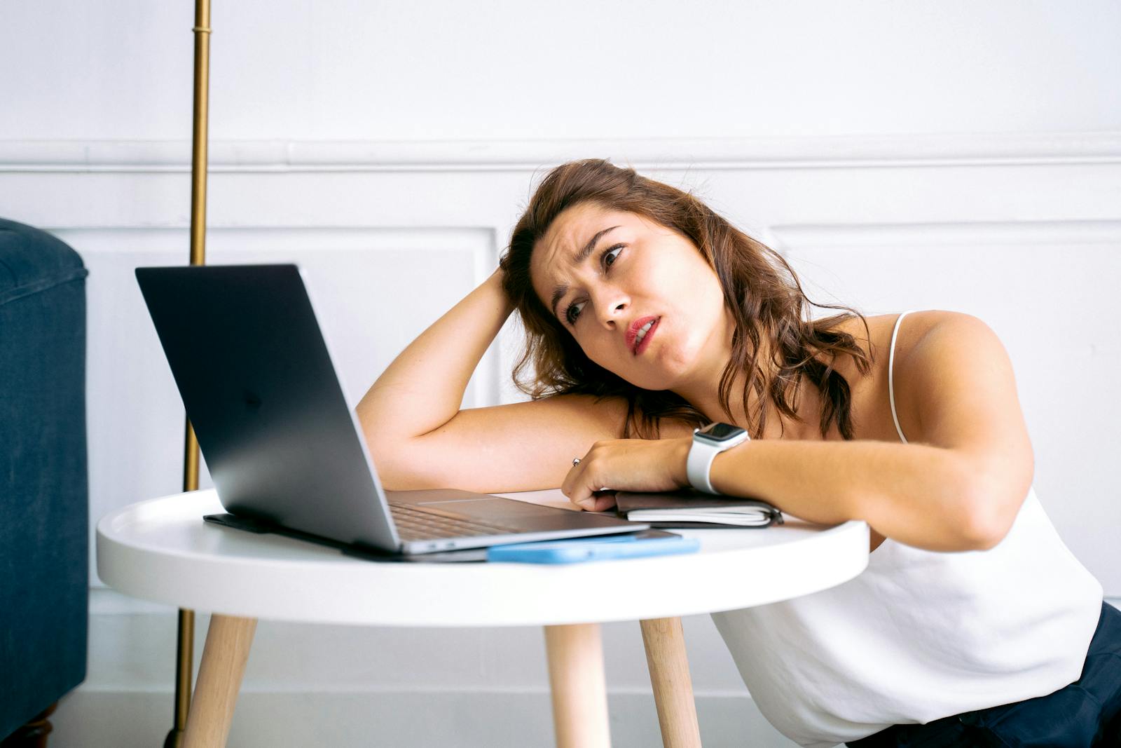 Americans are using AI more than ever, but only 21% trust it — and 70% now fear it will eliminate jobs