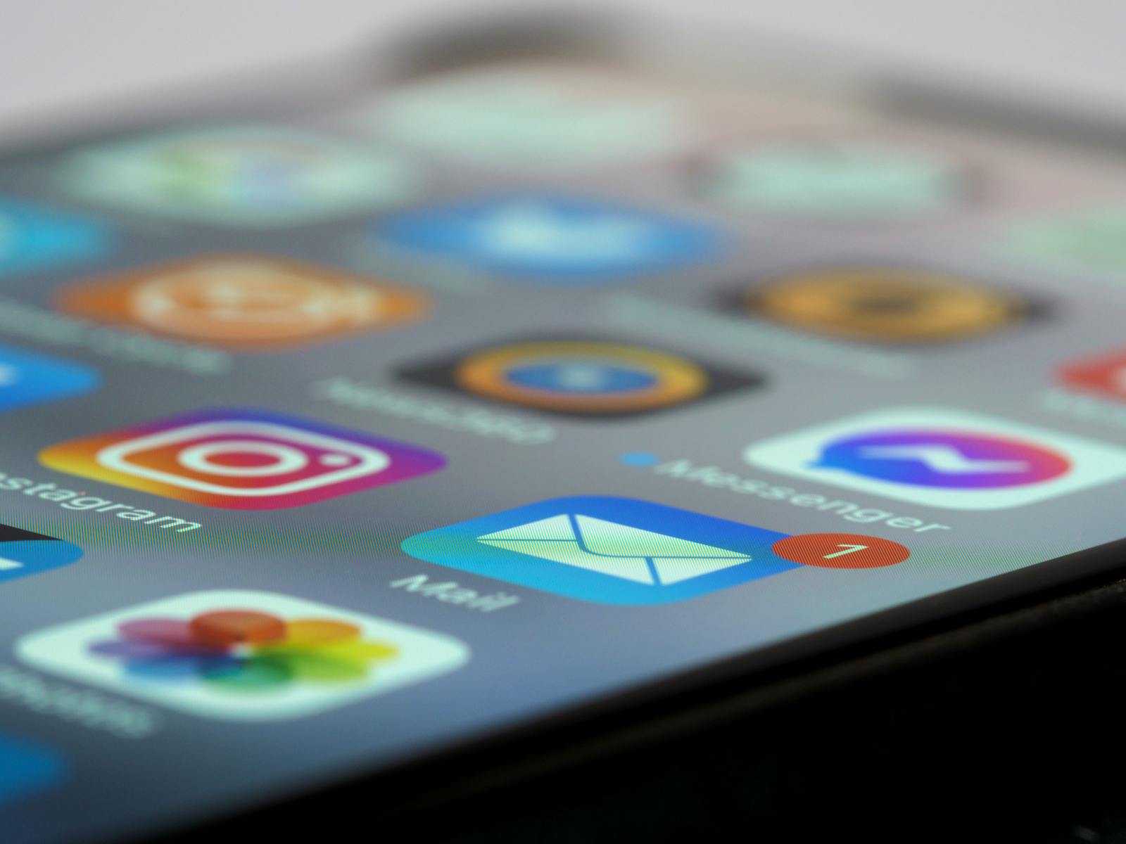 phone screen messages