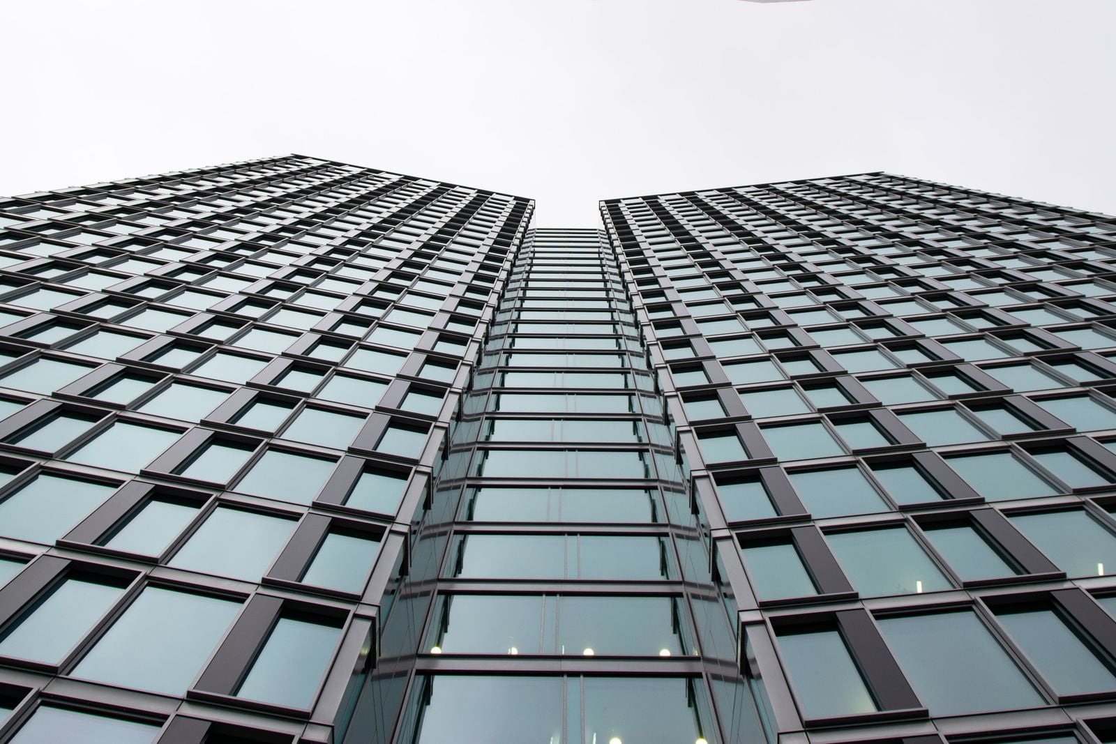 Goldman Sachs paid $3.9 billion to settle with Malaysia over 1MDB — the bond fees that triggered it were just $600 million