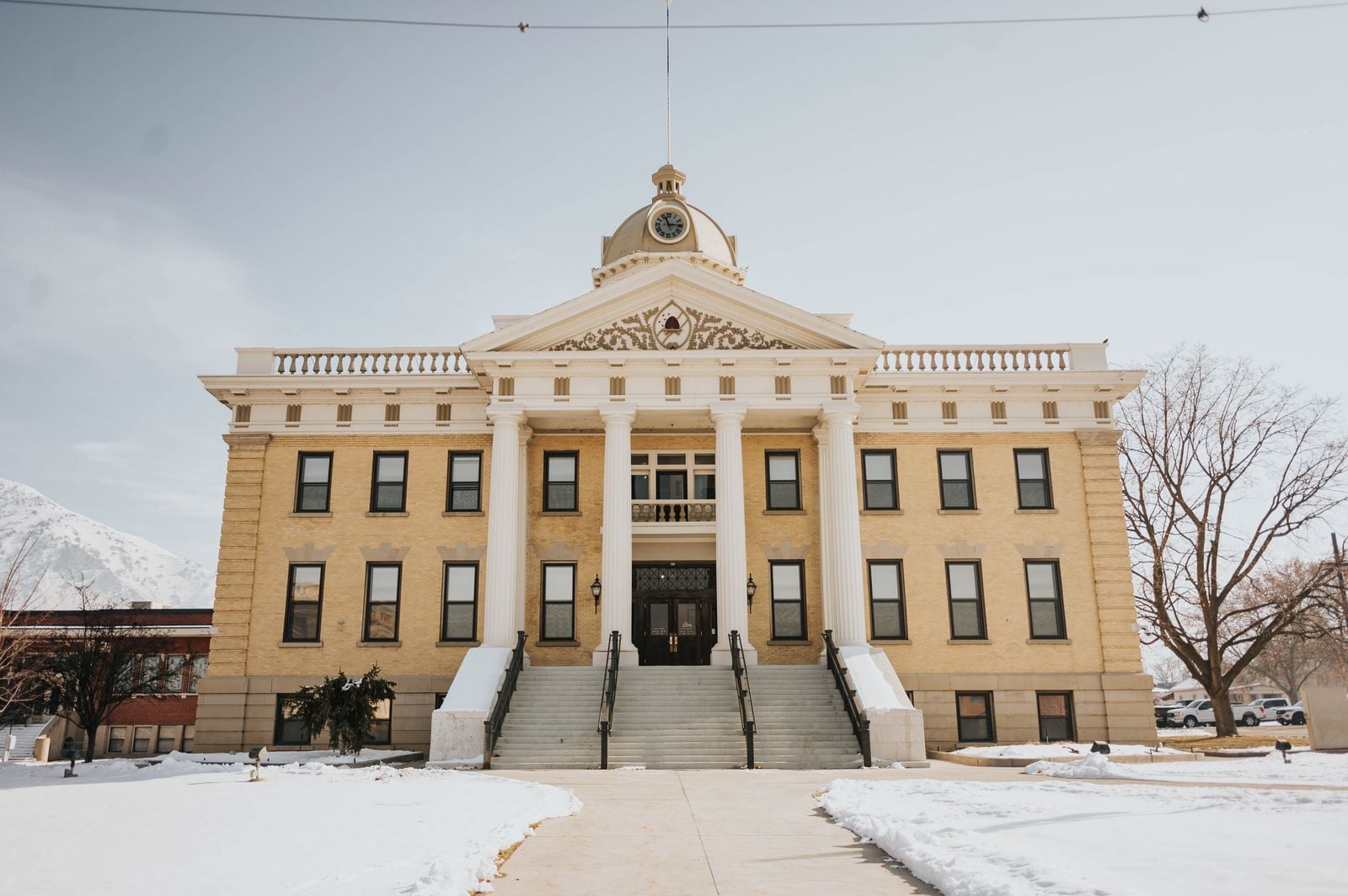 federal courthouse exterior