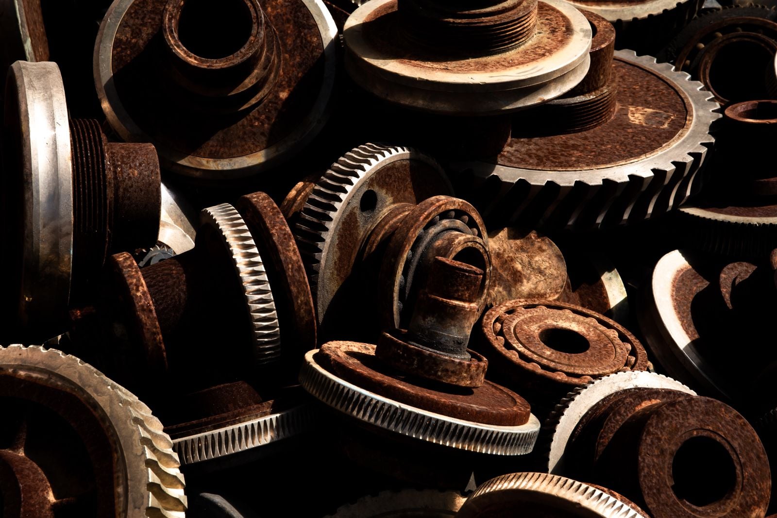 In 1901, Greek sponge divers sheltering from a storm off the island of Antikythera stumbled onto a Roman shipwreck and hauled up a corroded lump of bronze that turned out to be a 2,000-year-old geared computer capable of predicting eclipses and tracking the Olympic calendar, a device so sophisticated nothing comparable would appear again for another 1,400 years
